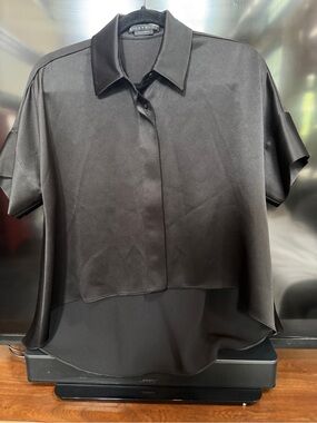 Alice + Olivia Black Layered Short-Sleeve Button-Up Shirt